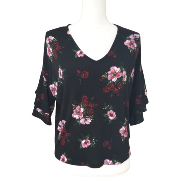 NWT NEW Express Large Black Floral Ruffle Flutter‎ Sleeve V Neck Blouse - Picture 4 of 16